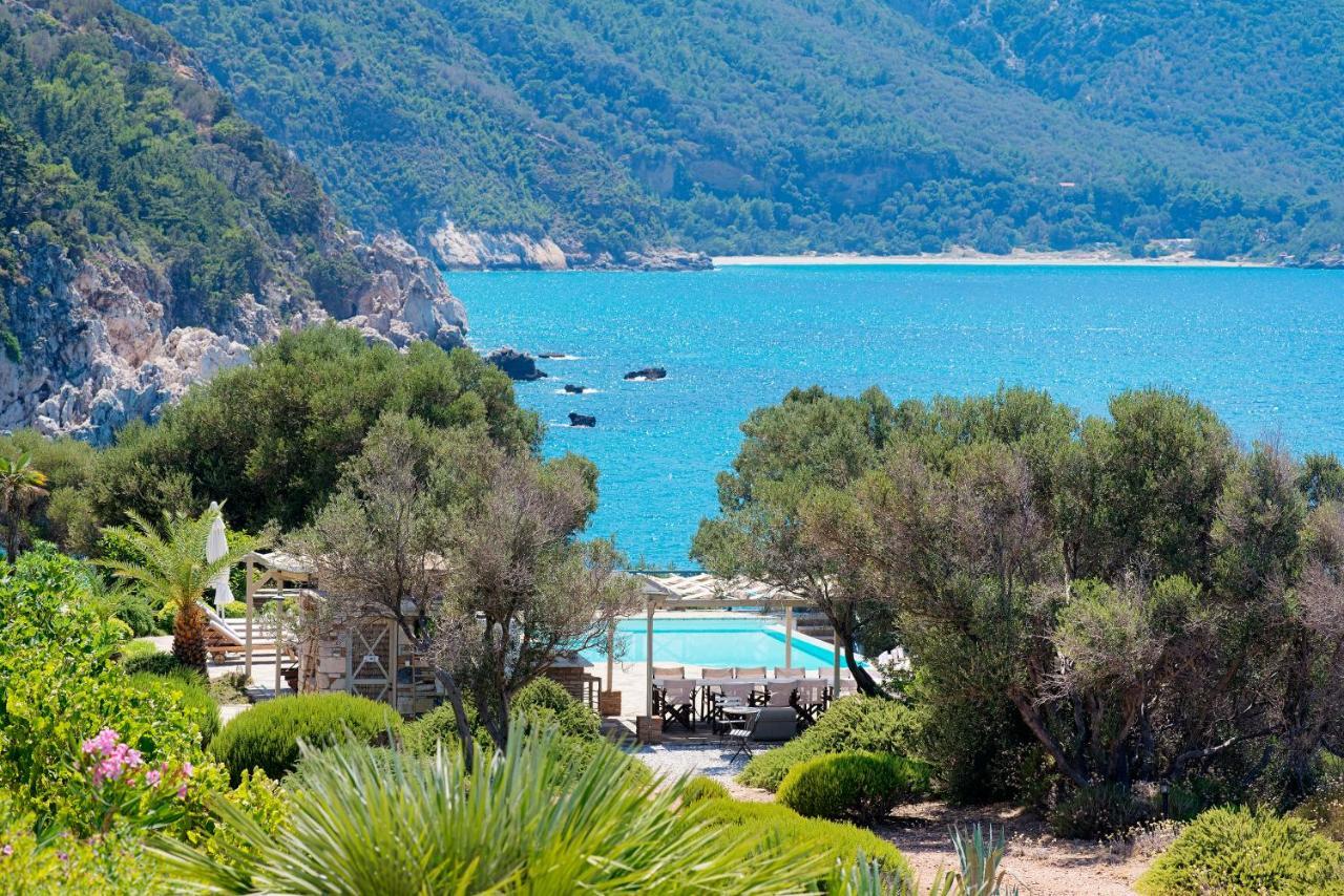 Marnei Mare Karlovassi