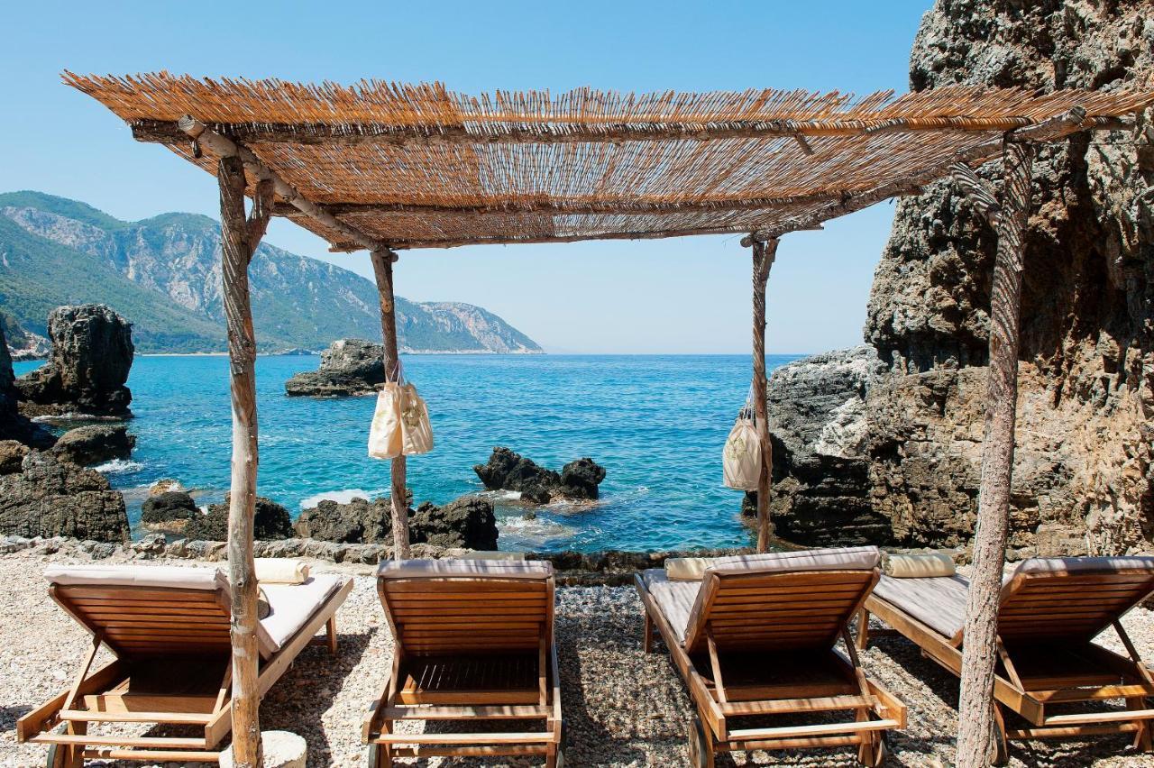 Marnei Mare * Karlovassi