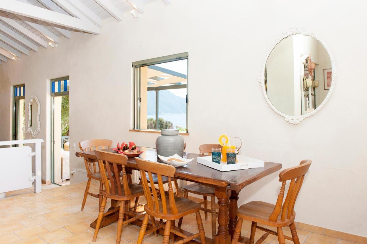 Villa Marnei Mare Karlovassi
