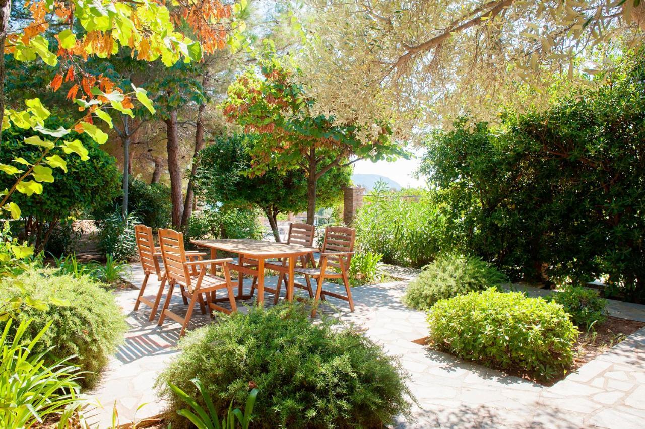 Villa Marnei Mare Karlovassi