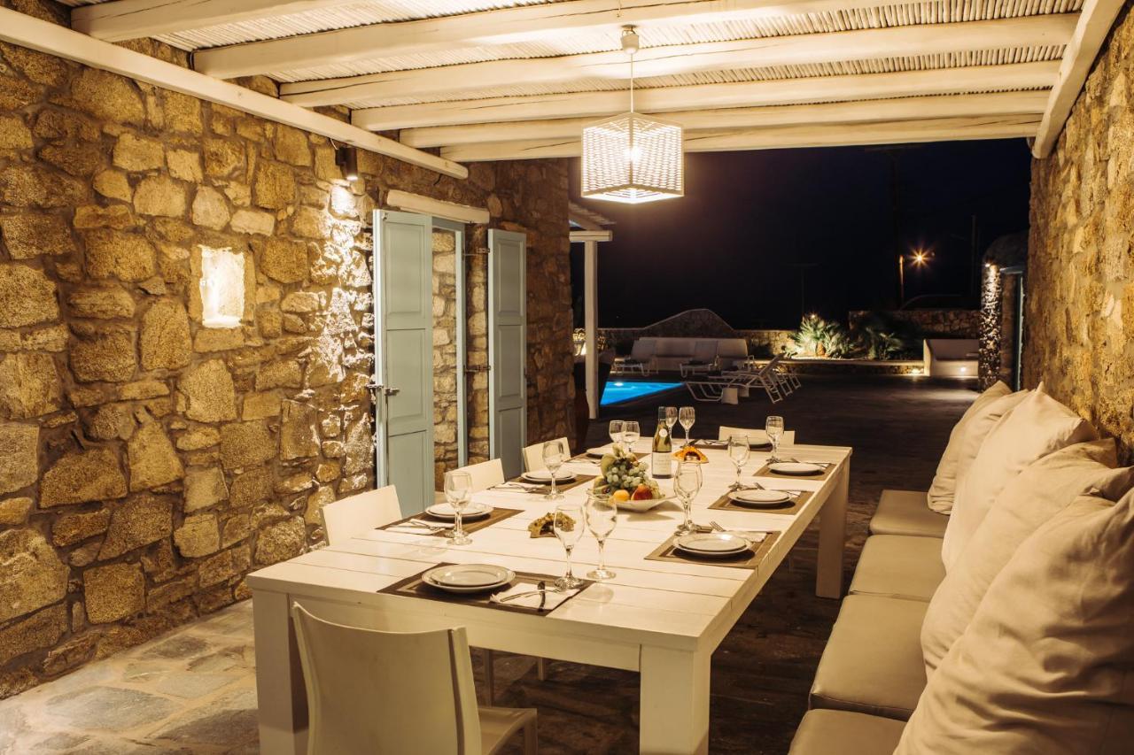 Mando Pool Villas W Sea Views - Five Bedrooms Villa *