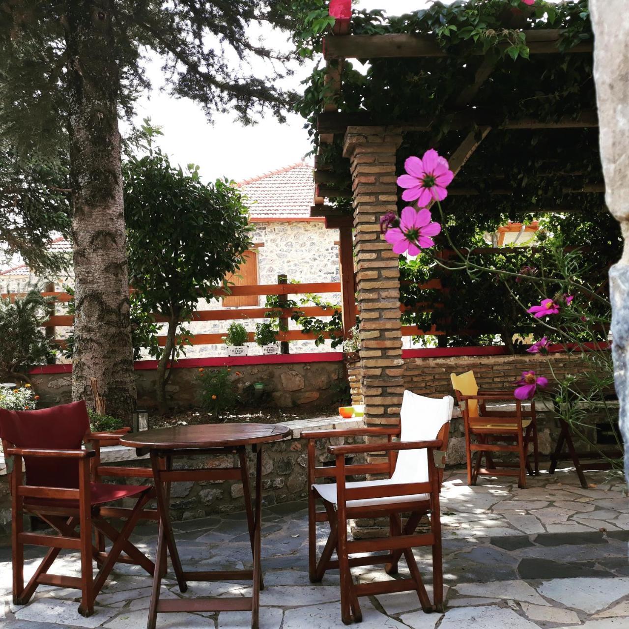 Archontiko Nikolopoulou Guest house *