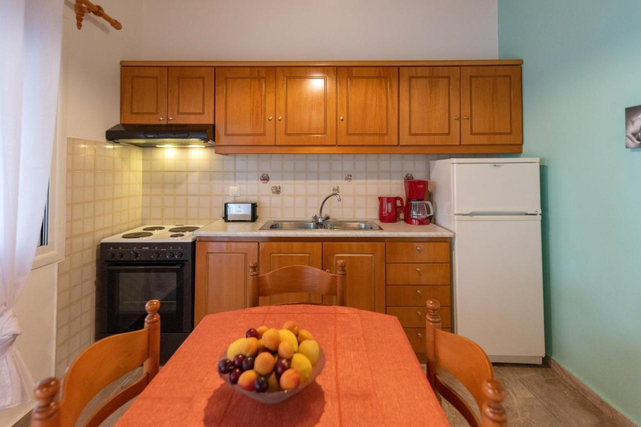 Apartment Tasos Koutsoubos Koroni (Messinia)