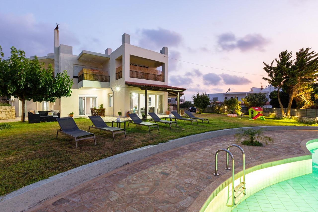 Stella House *