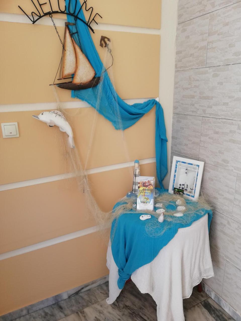 Sea Side Economou Aparthotel