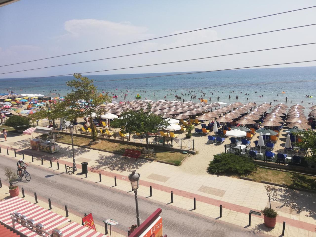 Sea Side Economou Aparthotel