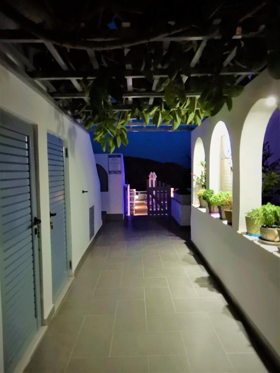 Holidays Ios Guest house