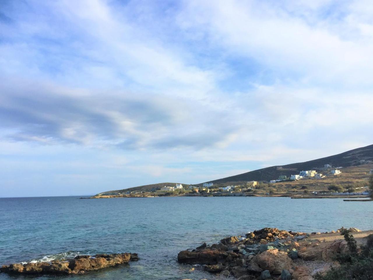 Anemelia * Vari (Syros)