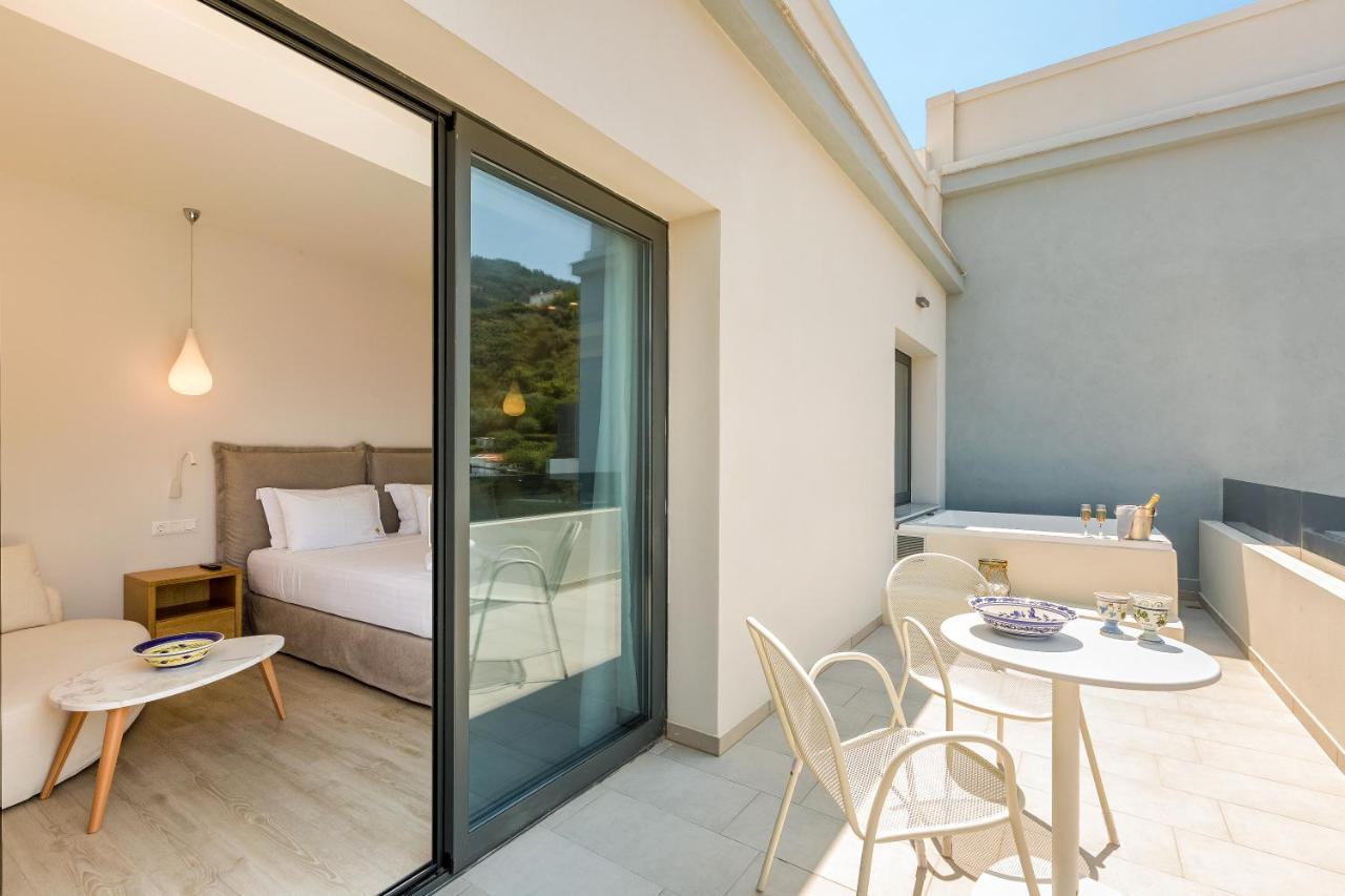 Hotel Samian Mare Hotel, & 4*