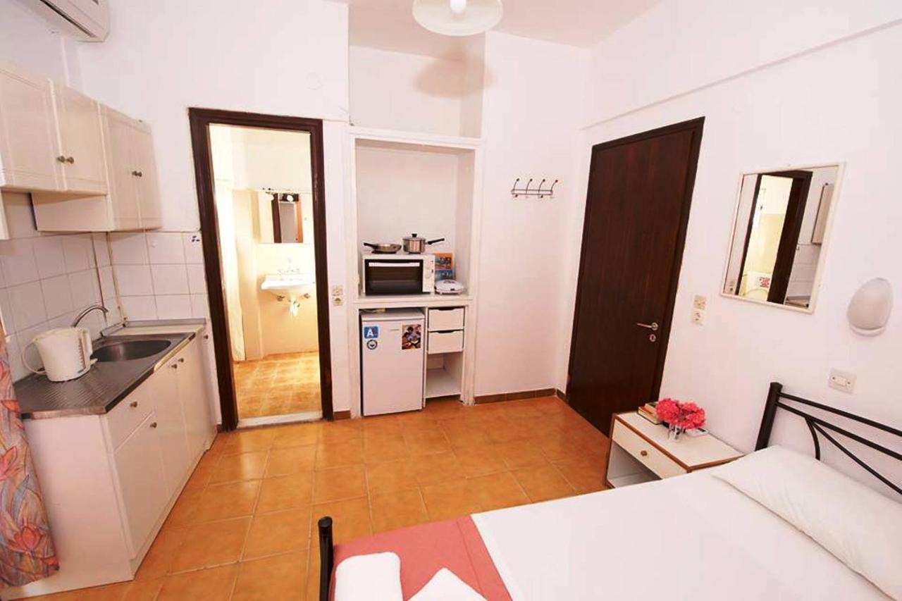 Hector's Apartment