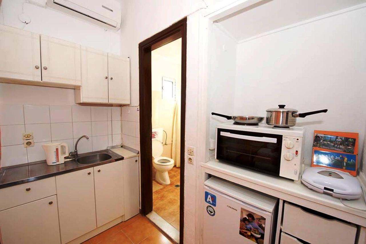Hector's Apartment *