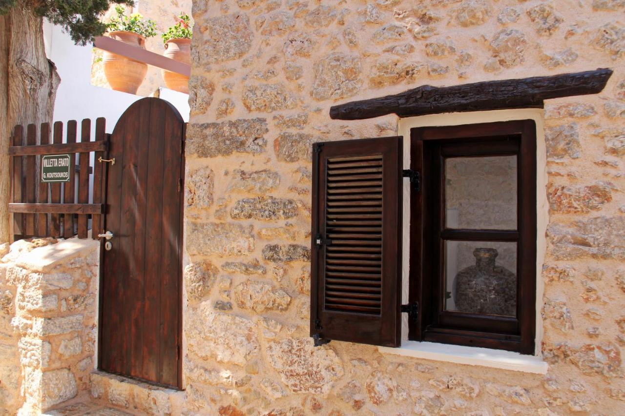Holiday home Erato-picturesque Chalki Town