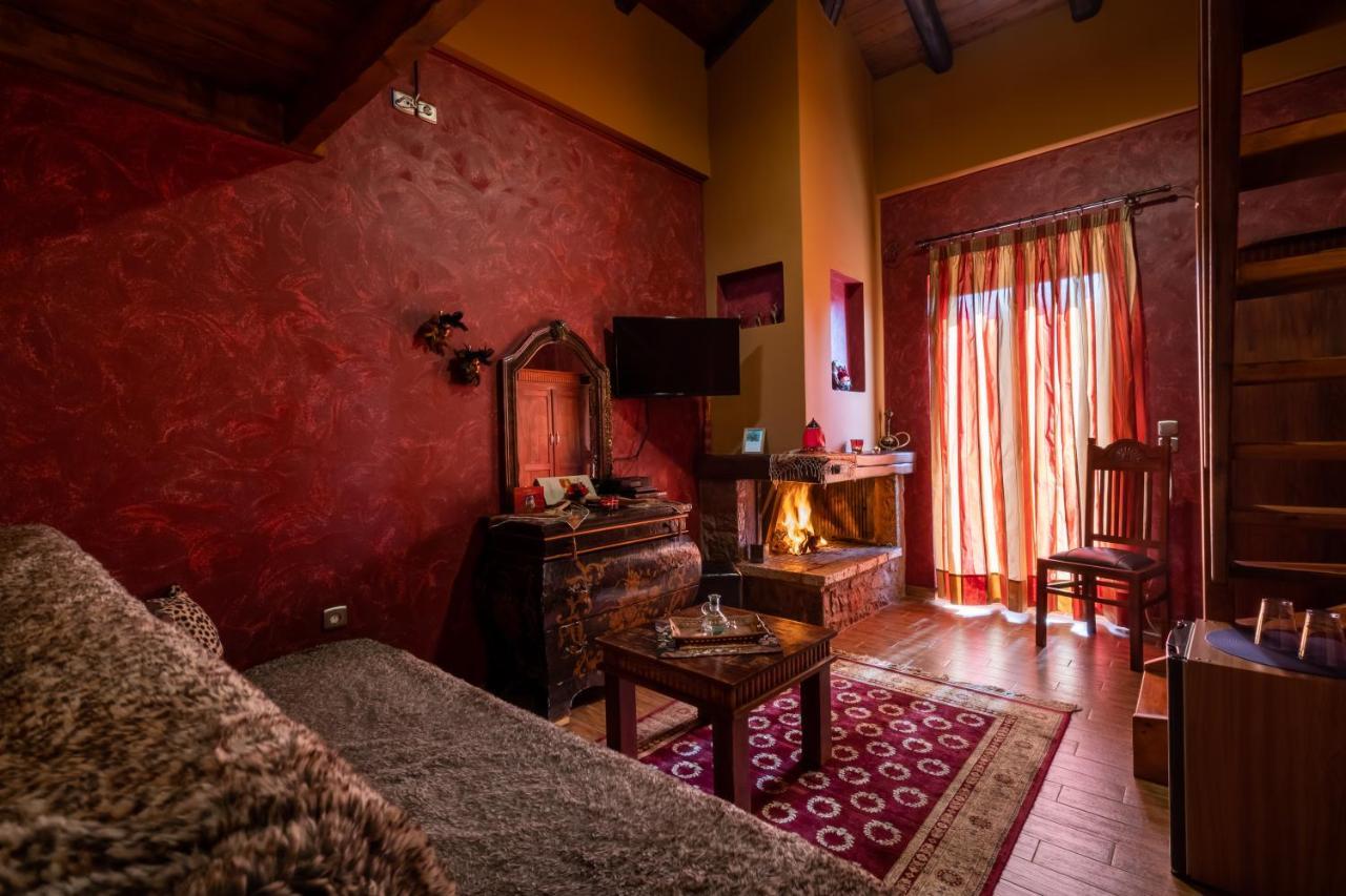 Ontas & Hotel Arachova