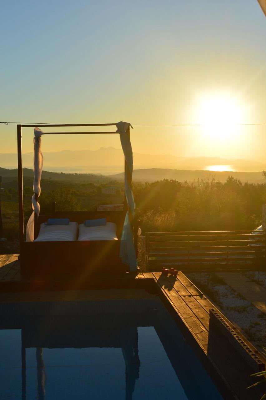 Villa Suites Tilemachos Luxury *