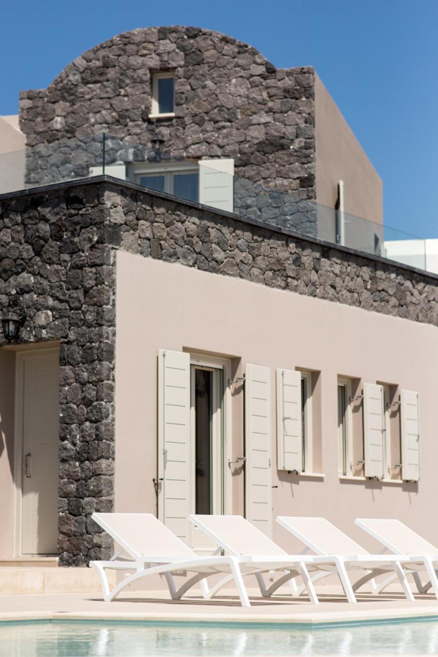 Amaranthine Villa *