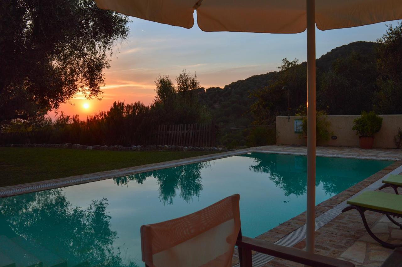 Villa Mastrogiannis Levanda *