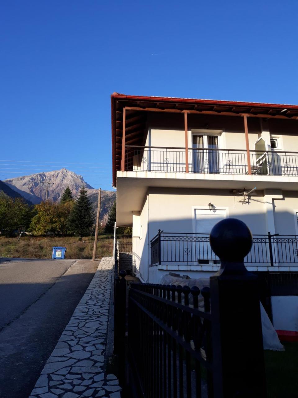 Guest house Ageri Karpenisi