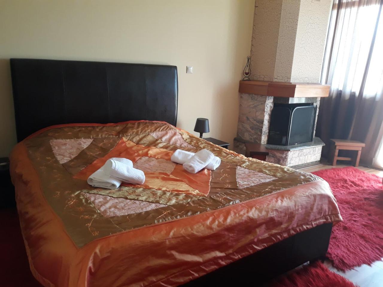 Ageri Guest house