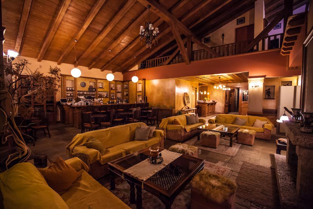House Aparthotel 3*