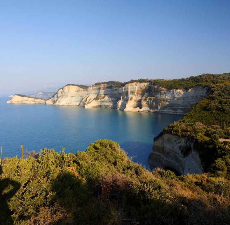 Corfu Andromaches 3* Achilleion