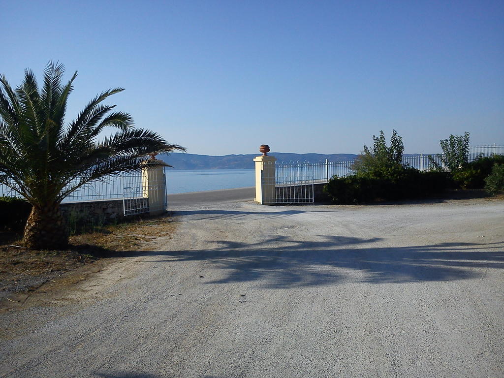 Panselinos 3* Eftalou