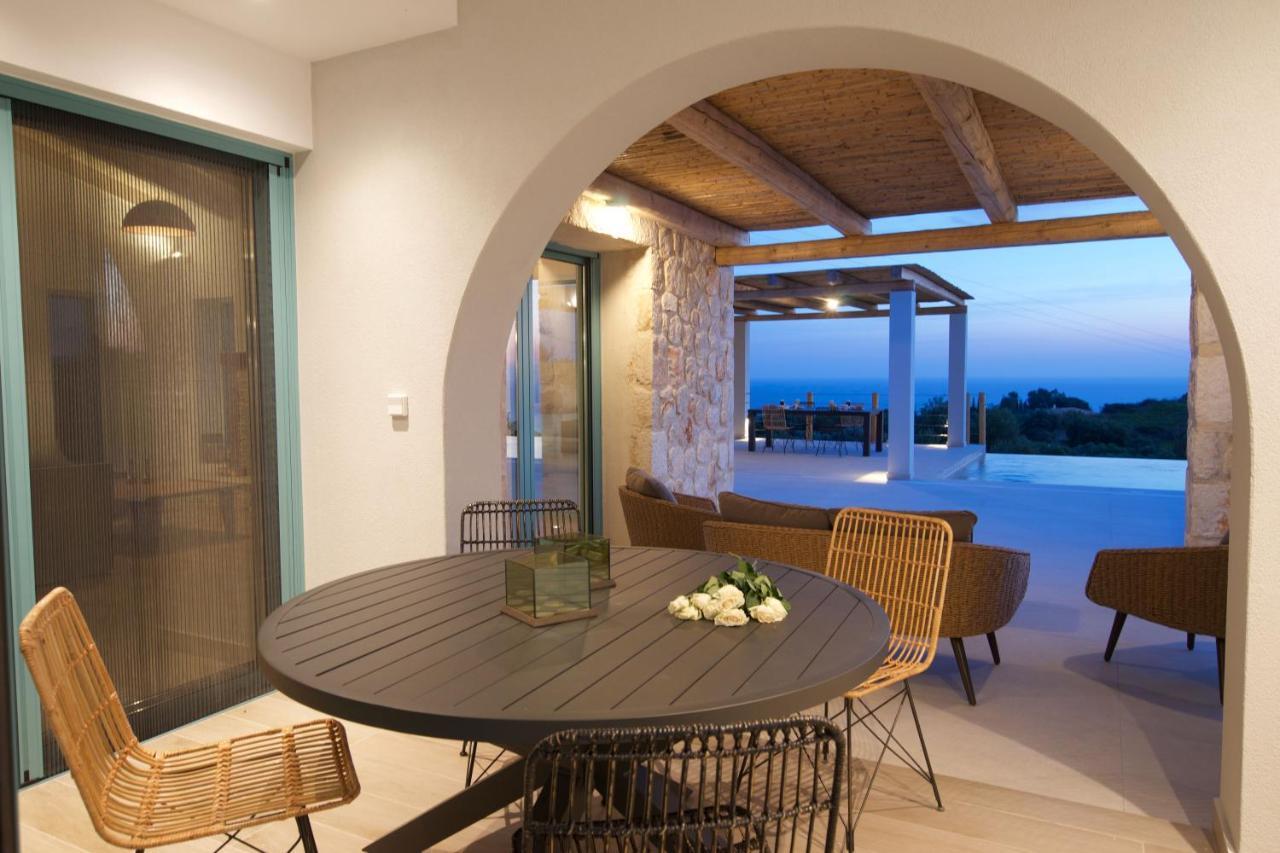 Exclusive Sea View Madelaine