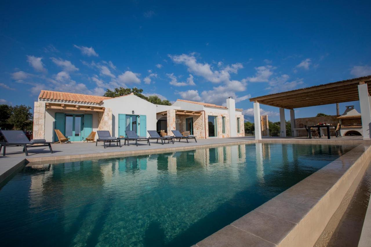 Exclusive Sea View Madelaine