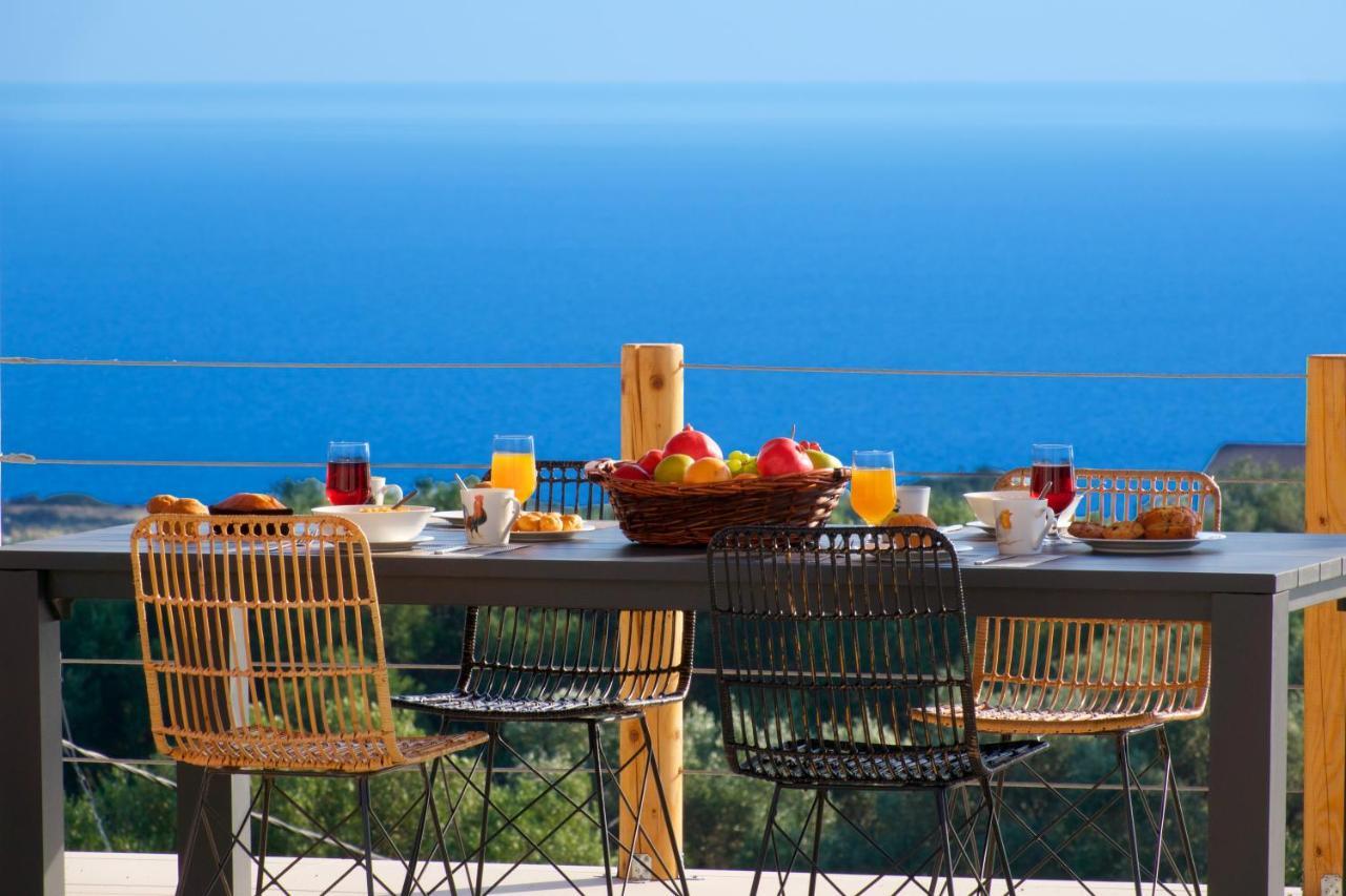 Exclusive Sea View Madelaine