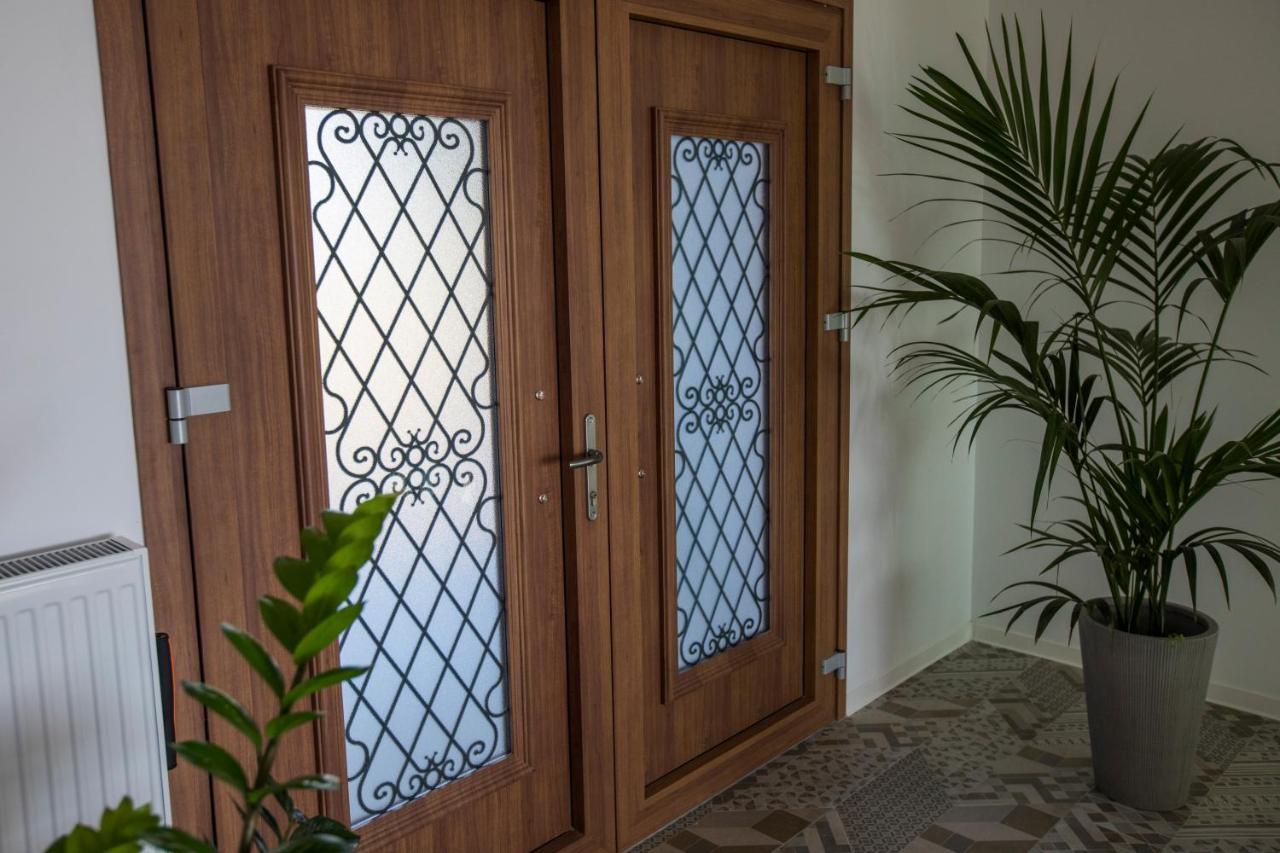 Exclusive Sea View Madelaine Villa *