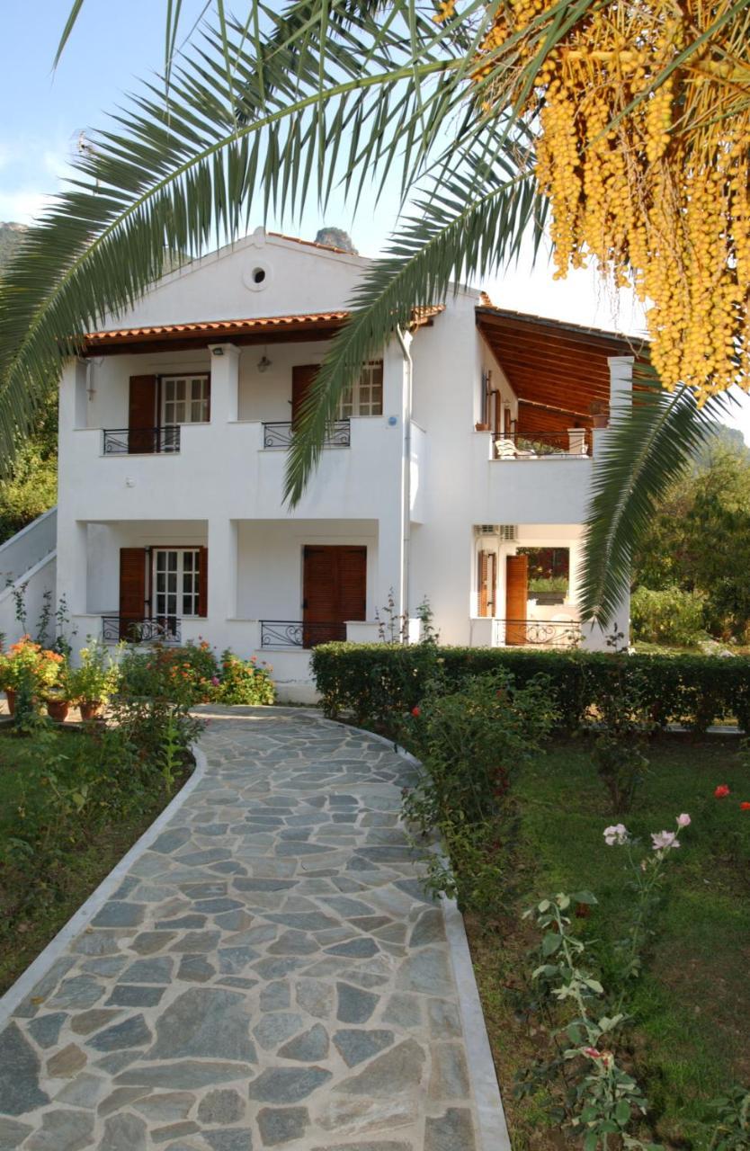 Stavroula