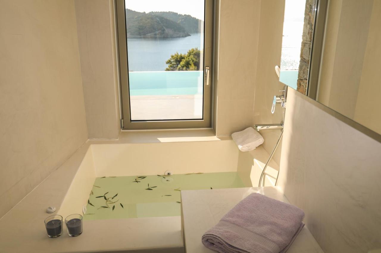 Thalasses Skiathos *