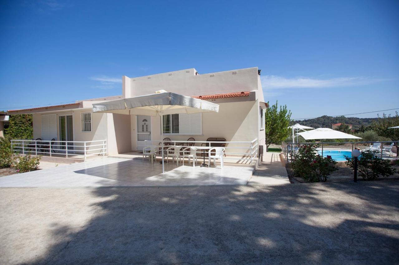 The Olive Grove Private Pool With Star Links Wifi Theologos (Rhodes)