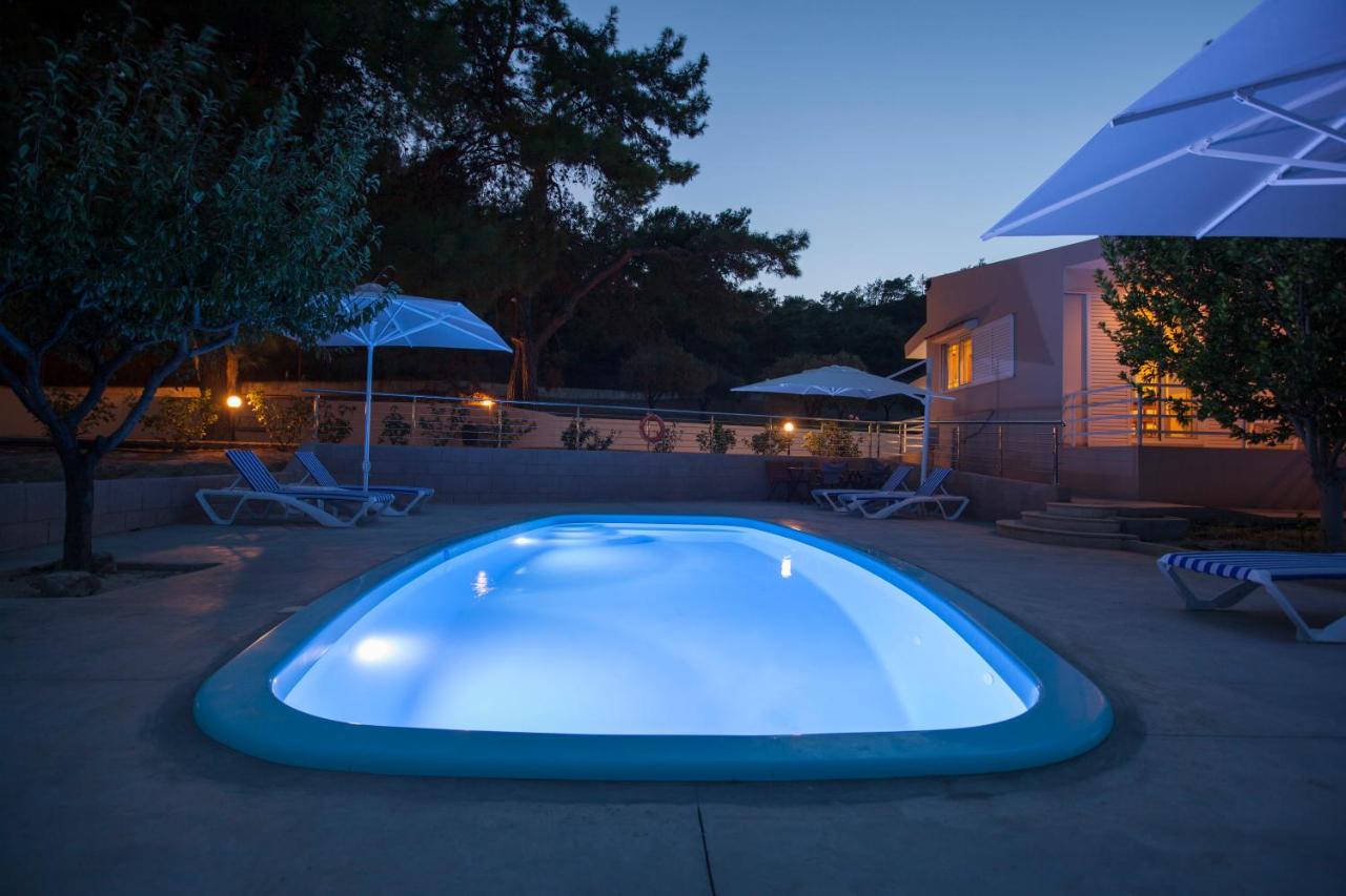 The Olive Grove Private Pool With Star Links Wifi * Theologos (Rhodes)