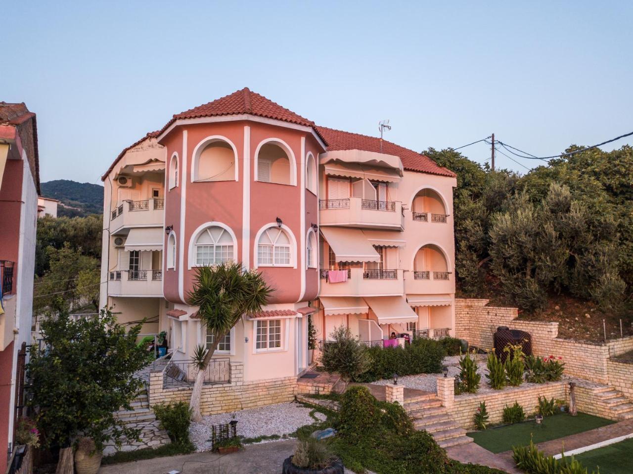 Aparthotel Agios Thomas