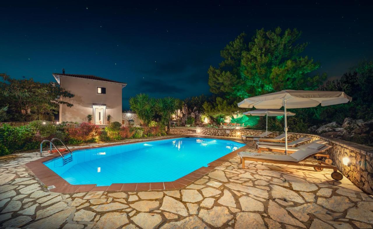 Villa Jasmin Tsoukaladhes