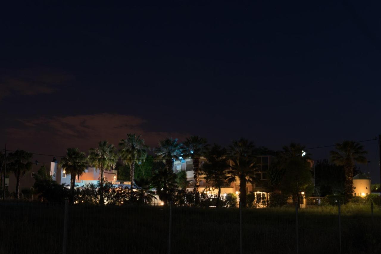 Sun Rise Hotel 3*