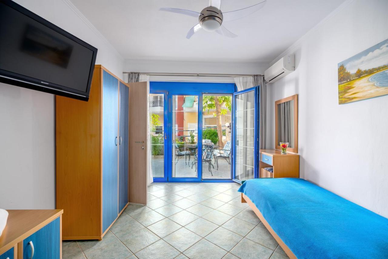 Mesogeios 2000 Hotel