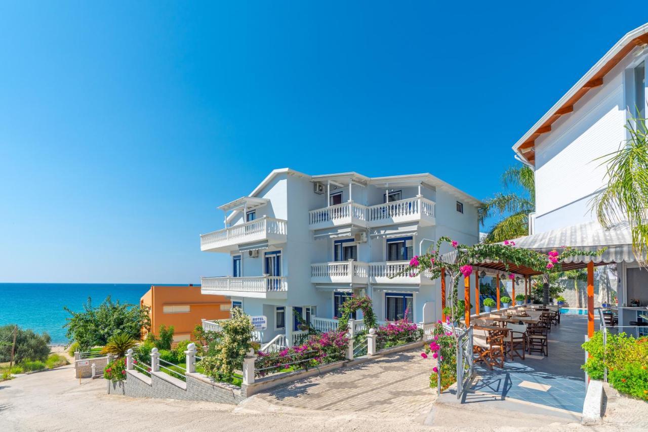 Hotel Mesogeios 2000 3*