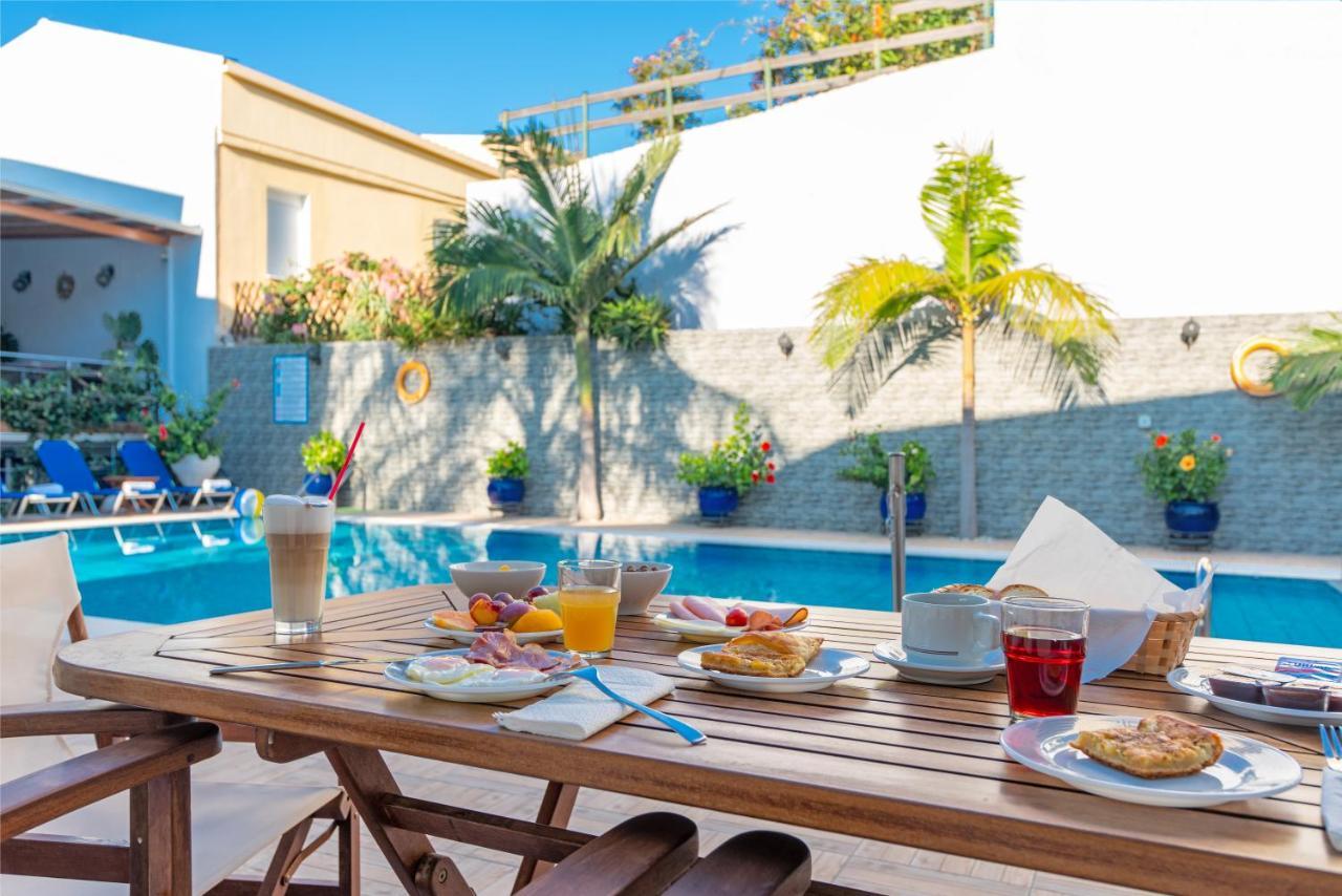 Hotel Mesogeios 2000