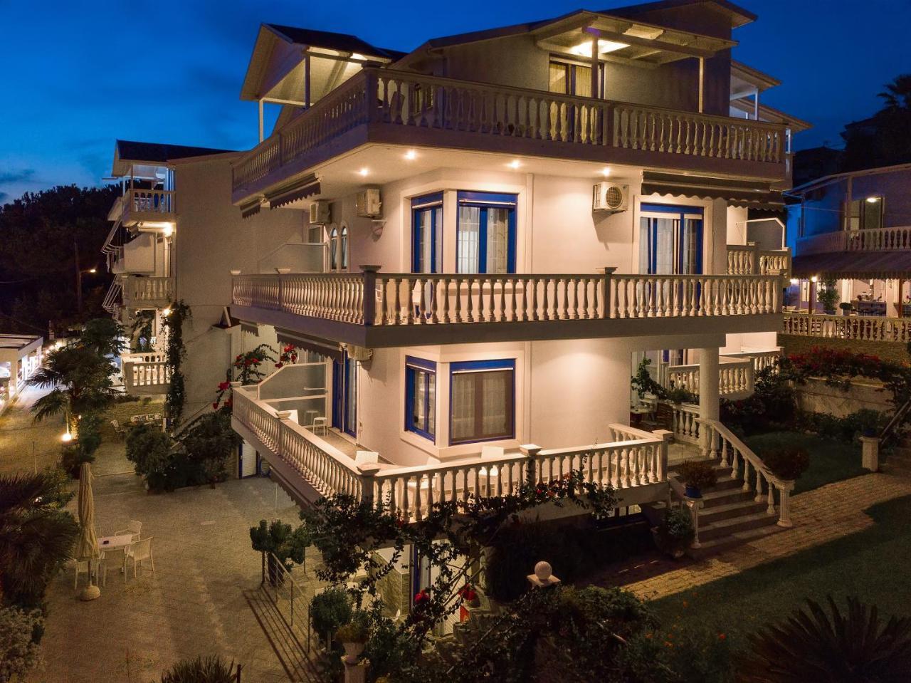 Mesogeios 2000 Hotel 3*