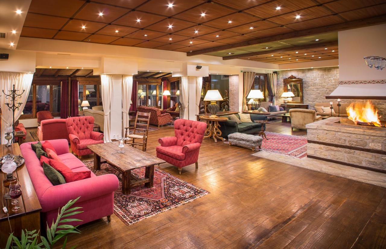 Country Club & Hotel 3*