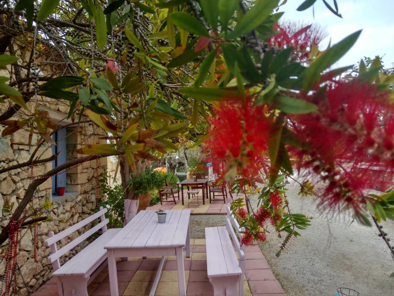 Anatoli Hotel 2*