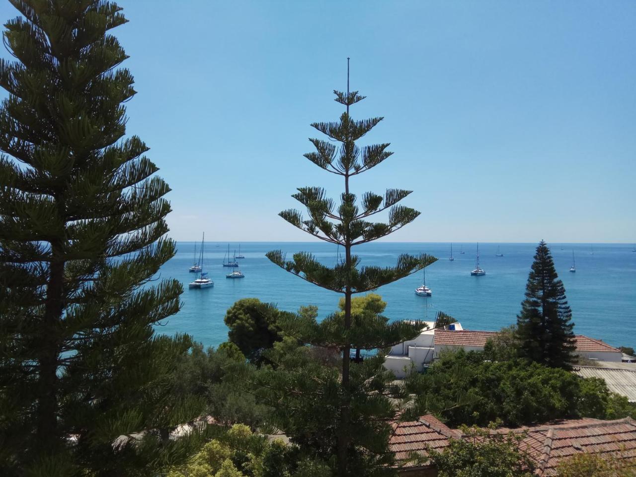 Anatoli Agia Marina (Aegina)