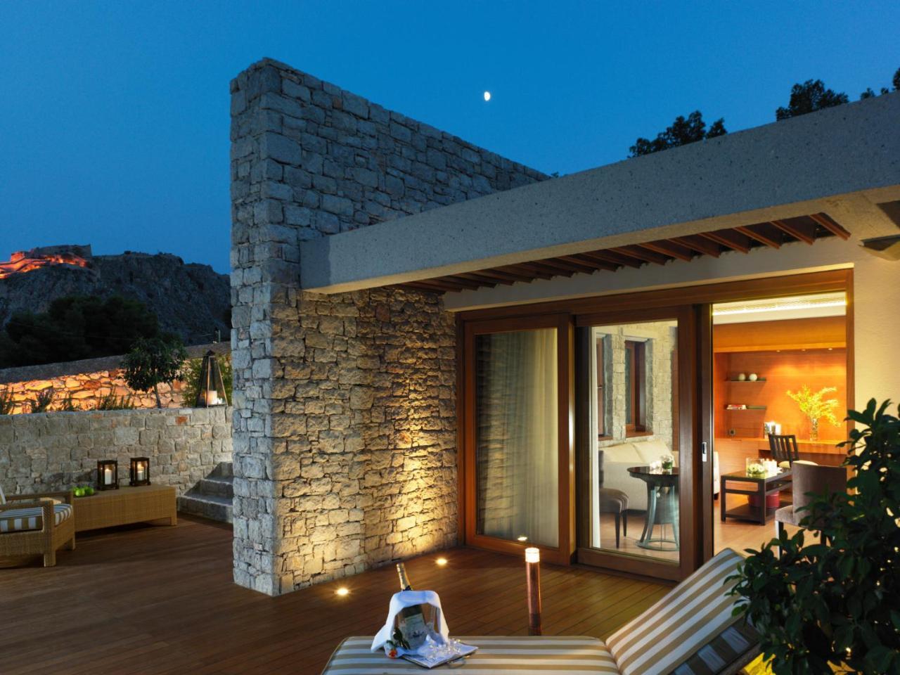 Nafplia Palace & Hotel 5*