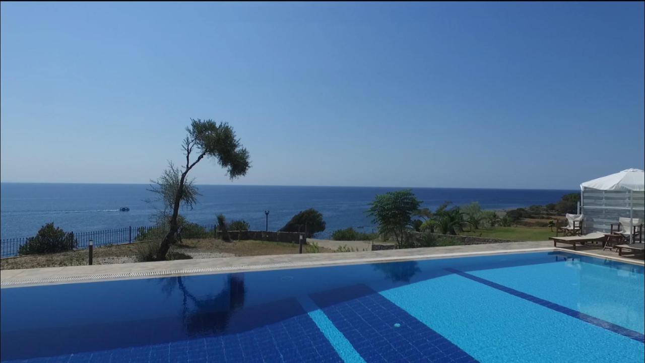 Samothraki Boutique Makrilies