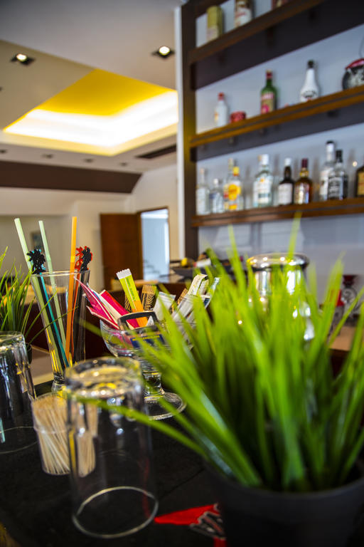 Violetta Hotel Kamena Vourla