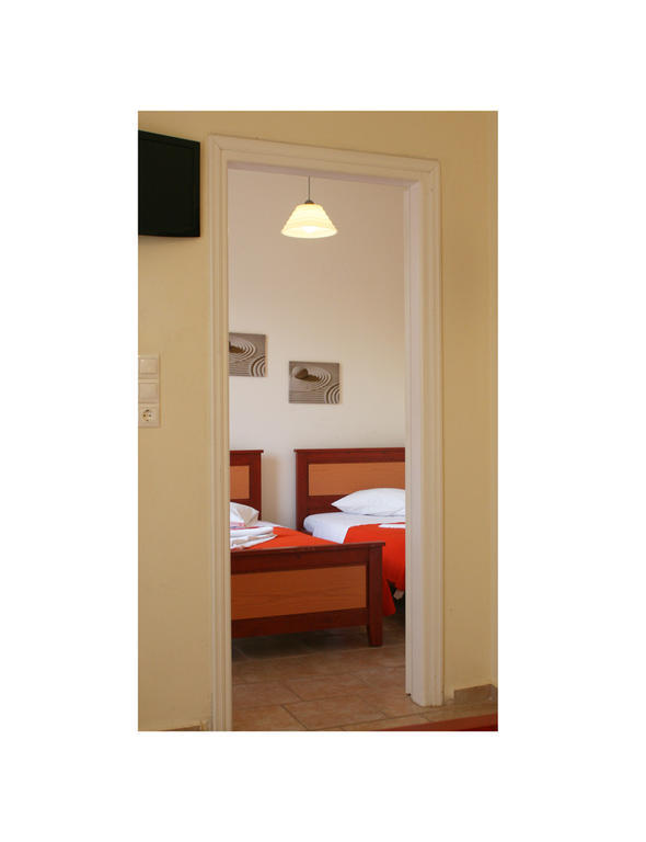 Captain Manolis Hotel