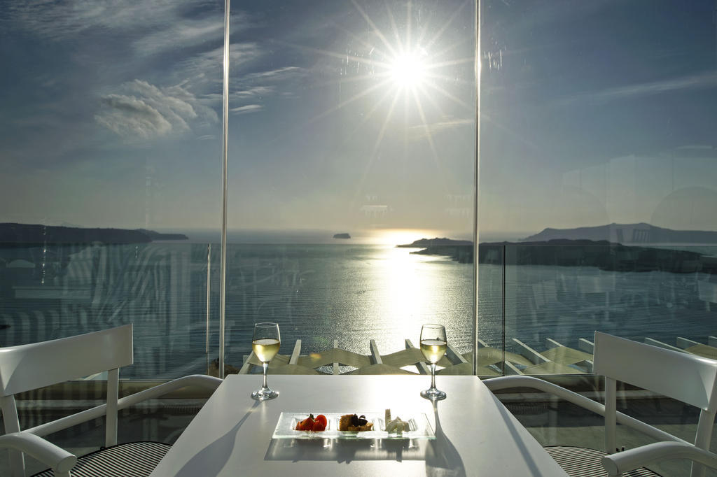 Hotel Lilium Santorini 5*