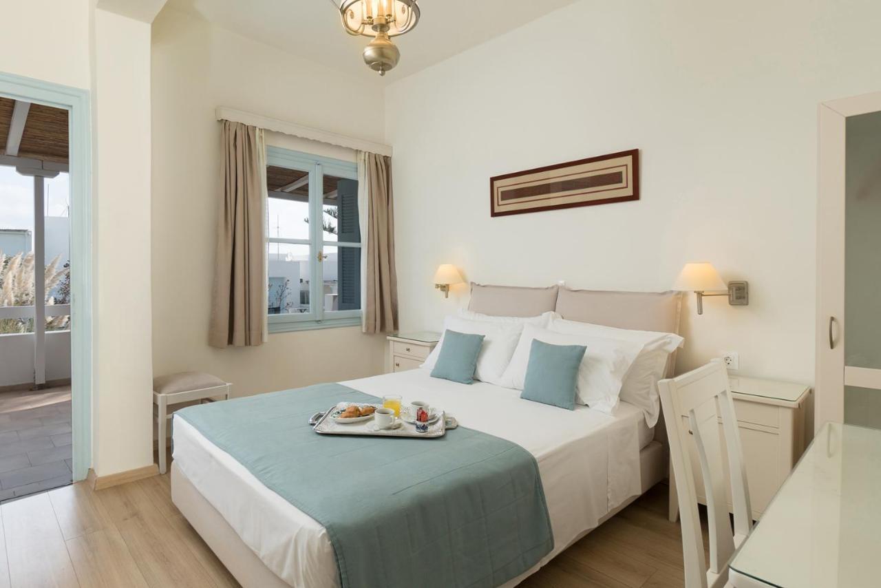 Hotel Perigiali 3*