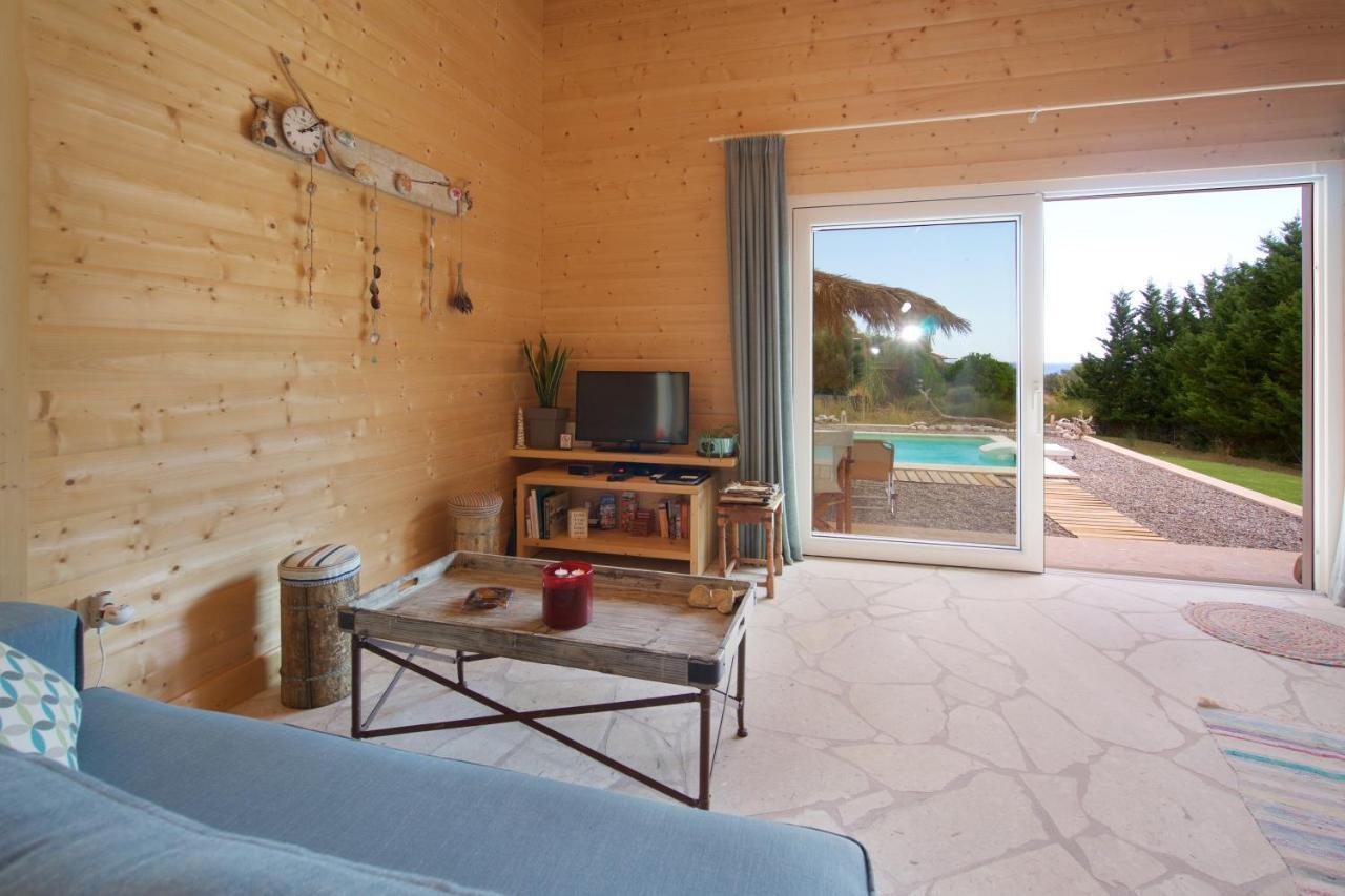 Driftwood Villa *
